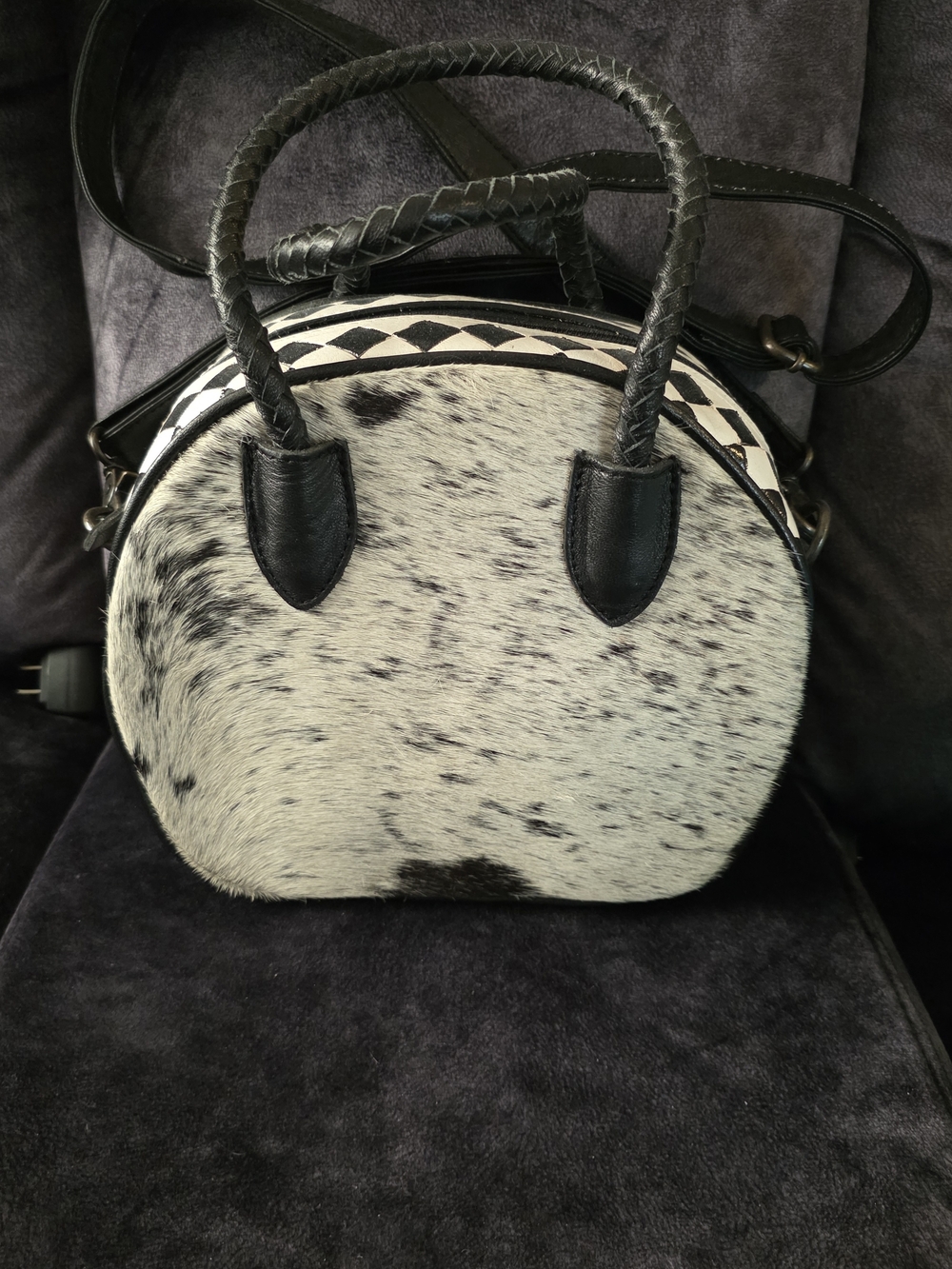 Round Cowhide Tote Bag with Braided Handles - Black & White (Western Linens)